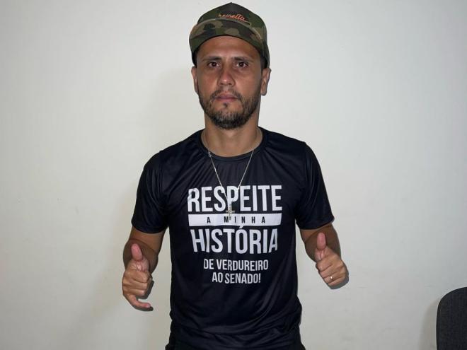 Nas mídias sociais, Cleitinho fez publicações para comemorar a vitória 