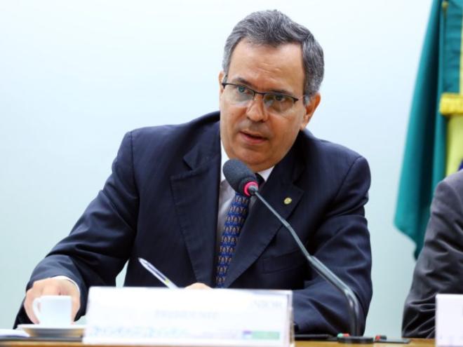 Félix Mendonça Júnior, autor da proposta  
