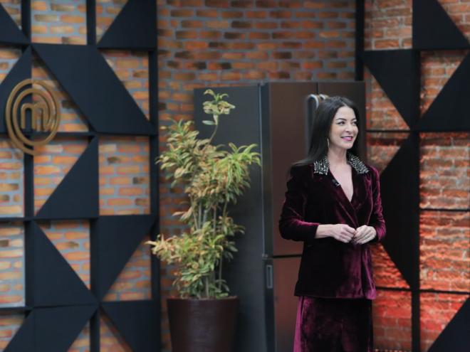 Desde 2014, a apresentadora Ana Paula Padrão está à frente do programa