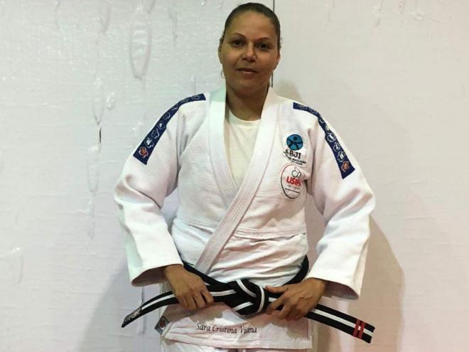  Sara Cristina da Penha Viana, 45 anos