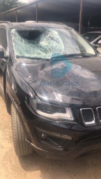 Veículo conduzido pelo denunciado, no dia do acidente, ficou bastante danificado 