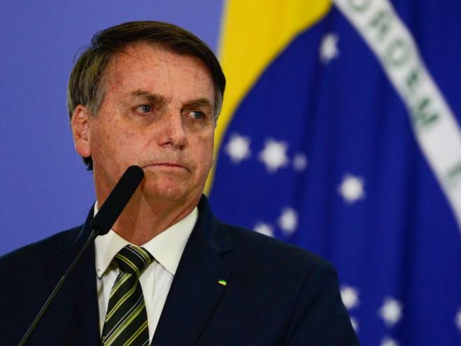 A procuradoria argumenta que Bolsonaro teria feito a incitação pública ao crime 