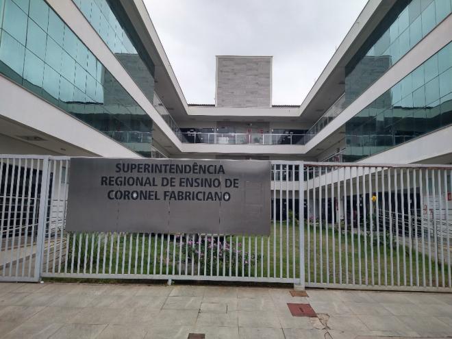O candidato pode se inscrever em apenas uma vaga, devendo optar pela unidade da Superintendência Regional de Ensino ou pelo Órgão Central