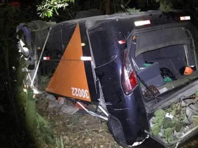 Coletivo transportava delegação do futebol amador de Duque de Caxias (RJ) e tinha vindo a Ubaporanga participar de torneio