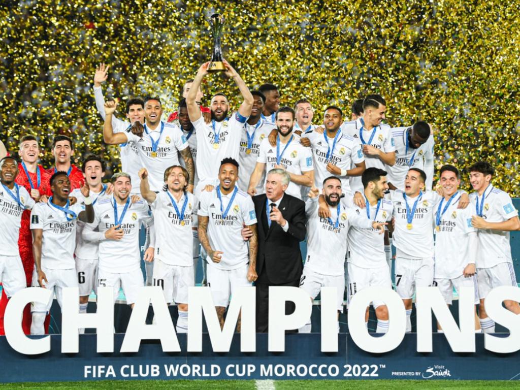 Real Madrid é o primeiro a ostentar título mundial de futebol e basquete