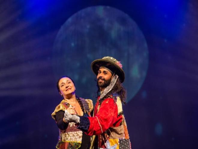 Escolas, famílias e toda comunidade poderão participar de atrações com contação de histórias e oficina de gravura