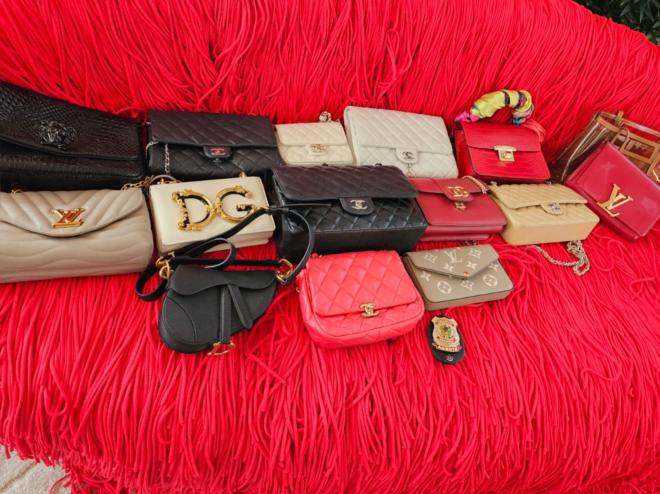 Flight Level 2: produtos de luxo recolhidos pela PF