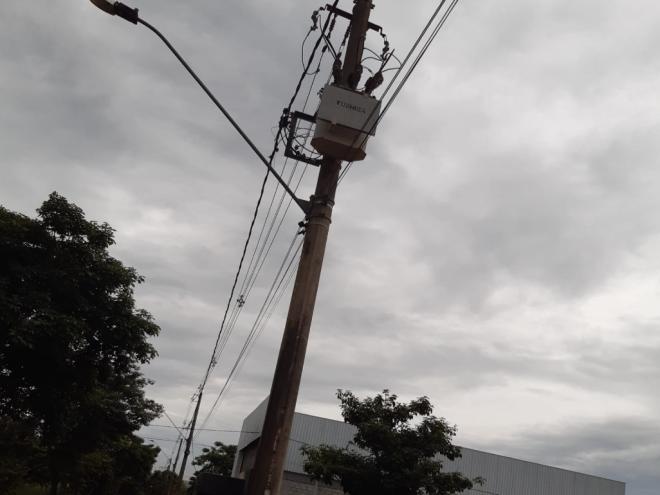 O problema de falta de energia elétrica ocorre de forma geral no bairro Porto Seguro, em Caratinga, conforme os moradores  