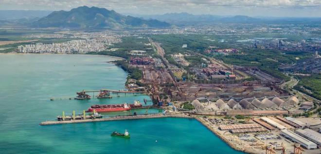 VPorts anunciou que a partir desta semana passa de R$ 1.103,50 para R$ 18.729,65 taxa para navios utilizarem os portos que comprou em leilão 