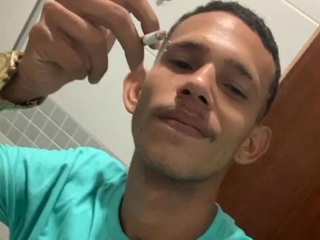 Lucas Vieira Silva tinha 23 anos e foi morto com vários tiros no fim da madrugada deste sábado 