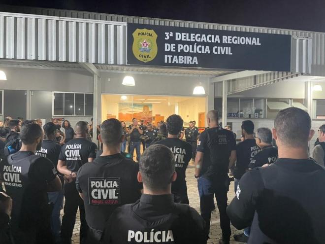 Operação Ares foi deflagrada no fim da madrugada desta quinta-feira em Itabira 