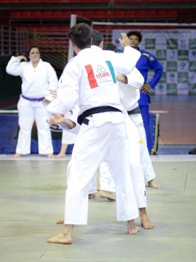 Os judocas usipenses fazem parte do Projeto Caminho Suave Ano III