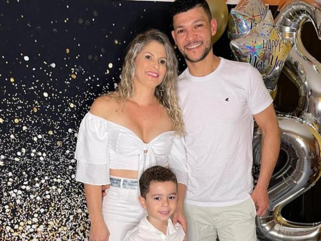 Luthesco mora com a esposa e o filho nos Estados Unidos há dois anos