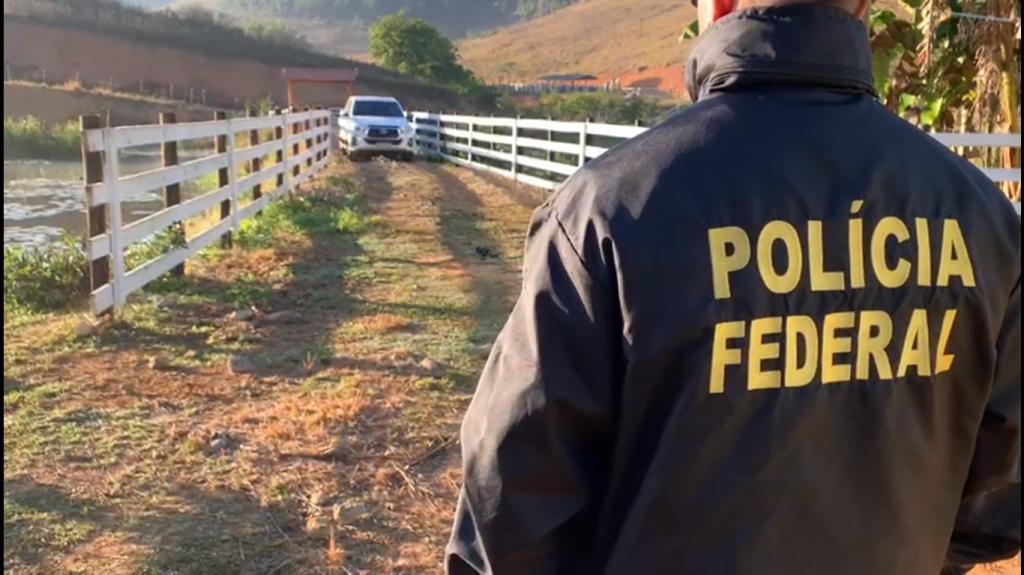 Mandados foram cumpridos também em uma propriedade de envolvido com o tráfico de pessoas em Piedade de Caratinga