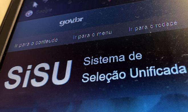 Matrícula e inscrição na lista de espera devem ser feitas via portal