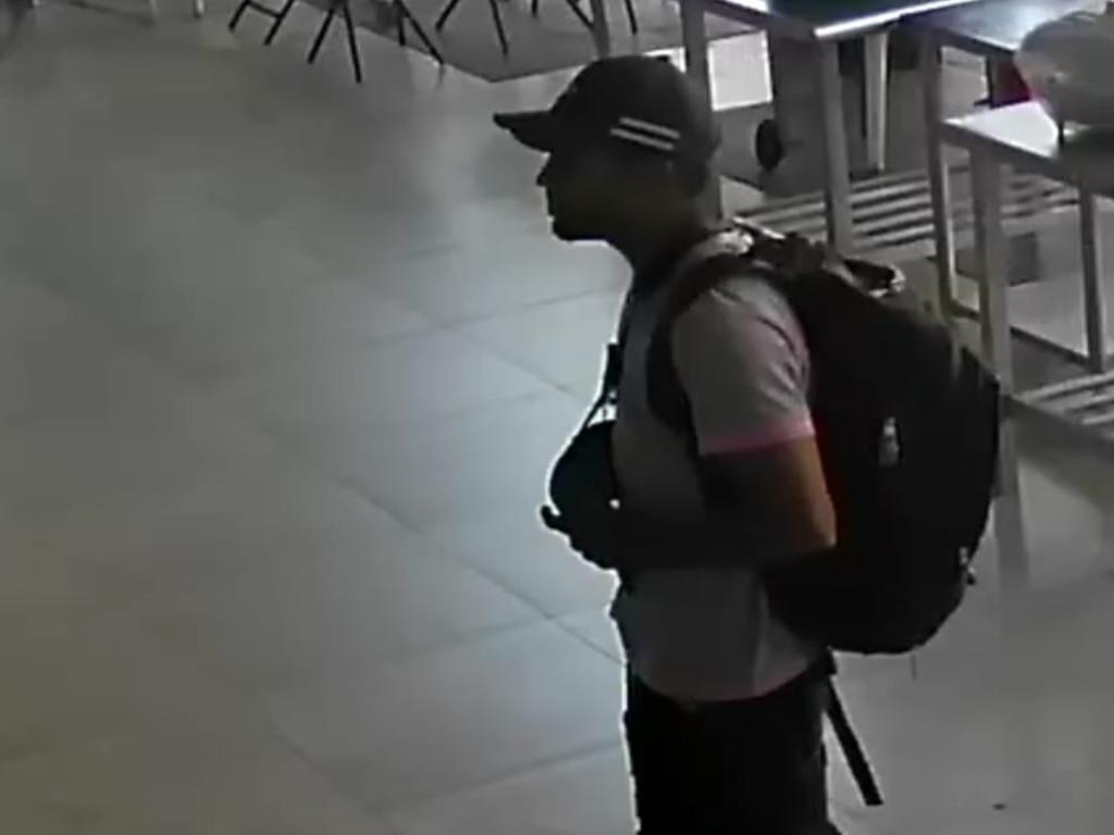 Se você sabe do paradeiro dele, denuncie à Polícia Militar pelo telefone 190