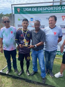 Destaque do Oriente, Vitinho assinalou 15 gols e foi o artilheiro da Terceira Divisão