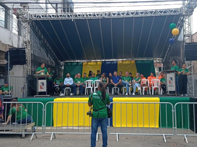 Prefeito Marcos Vinicius fez discurso de abertura do desfile cívico  