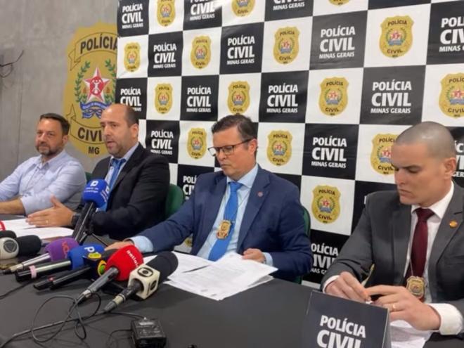 Investigador de polícia Whesley Adriano Lopes; Ivan Lopes Sales, delegado Regional de Caratinga; Gilmaro Alves Ferreira, chefe do 12º Departamento de Polícia; e o delegado Sávio Assis