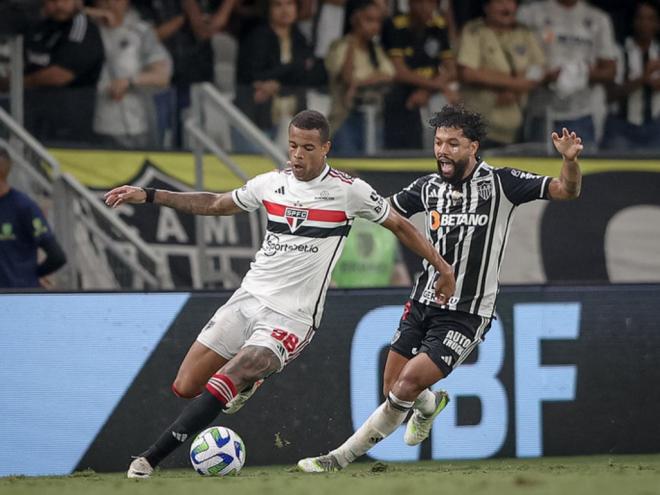 Desempenho do São Paulo valoriza a vitória do Galo