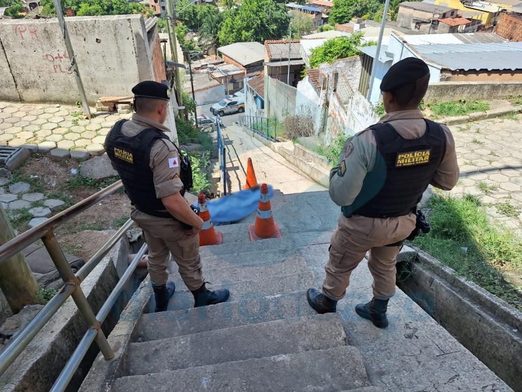 Levantamentos indicam que a vítima não é um morador do local onde o crime foi cometido 