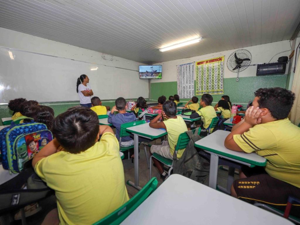 Documentos informados no Cadastro Escolar 2024 devem ser apresentados na secretaria da escola indicada pelo Sucem para efetivar a matrícula e garantir a vaga