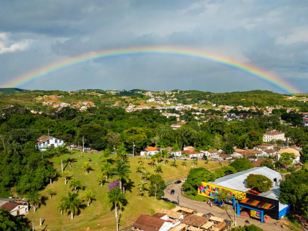 Há 27 edições, Tiradentes sedia o maior evento do cinema brasileiro contemporâneo em formação, reflexão e difusão 