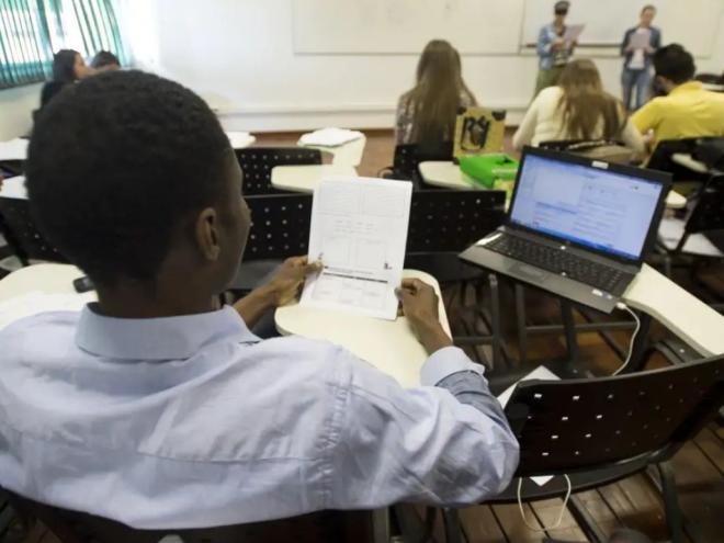 Os estudantes de Ipatinga são os que mais utilizam o financiamento, num total de 6.918 pessoas