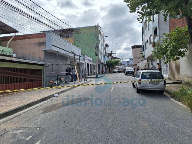 O crime foi praticado na rua Israelita, no começo da manhã desta quinta-feira 