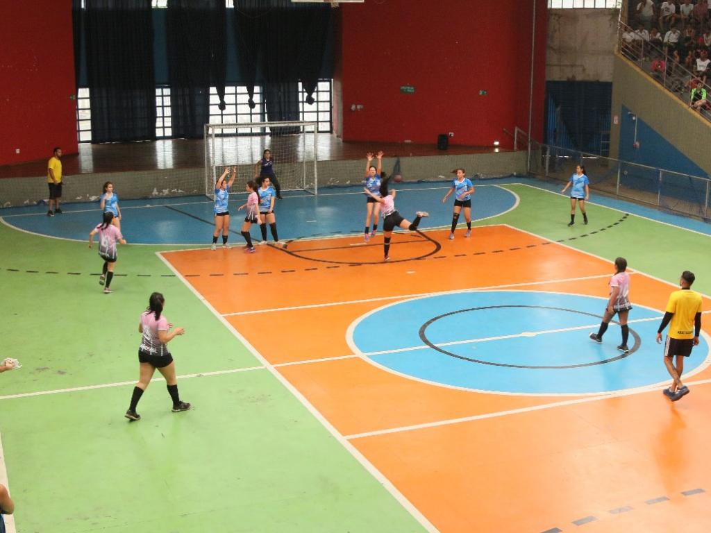 Abertura terá desfile de delegações, juramento dos alunos-atletas e acendimento da pira olímpica