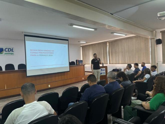 O CEO da Cobi, Vinícius Colombini, foi o responsável por ministrar a oficina ?Boas Práticas Comerciais antes, durante e após a feira?