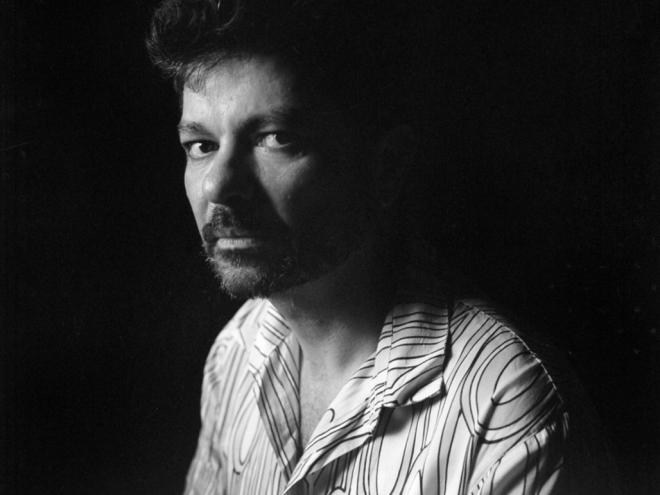 ''O mais importante é o profissional'', afirma o cineasta