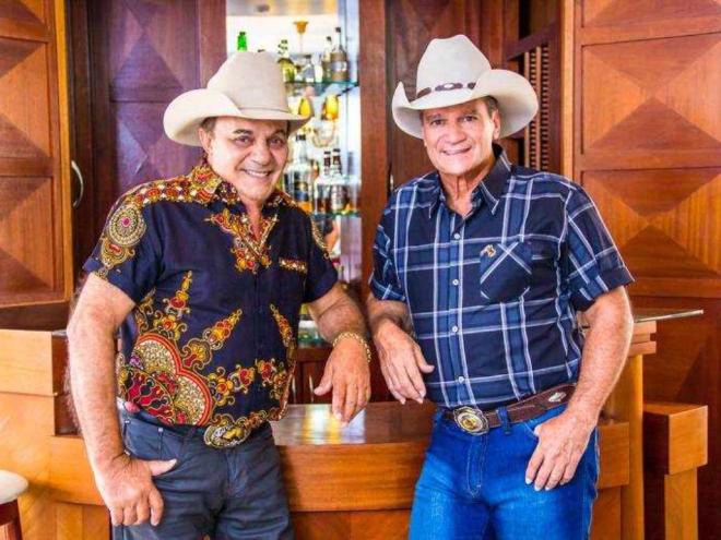 Dupla sertaneja vai tocar em Paraíso