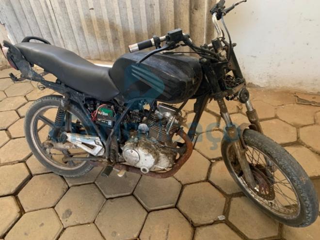 A moto furtada em Ipatinga estava no distrito de Perpétuo Socorro, em Belo Oriente