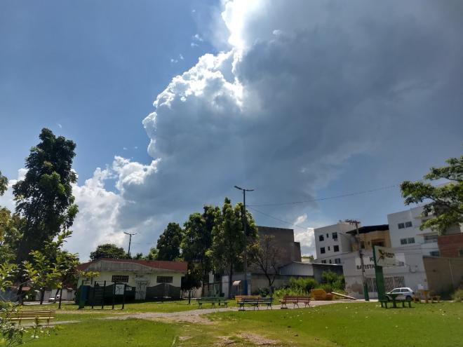 Não há previsão de chuvas para este mês e umidade do ar deve continuar baixa