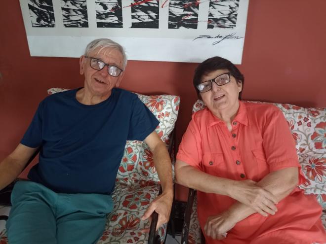 Duas lendas da comunicação: O ex-editor do Diário do Aço, João Senna do Reis, em visita a Martha Azevedo em 2021