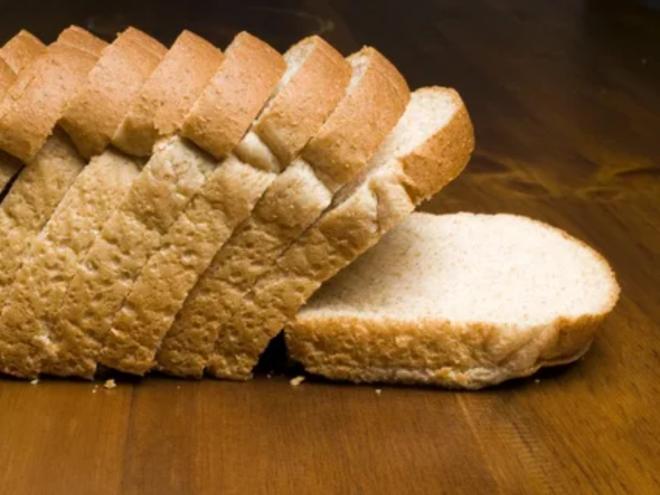 Além do pão, vários outros alimentos e até frutas maduras podem conter álcool 