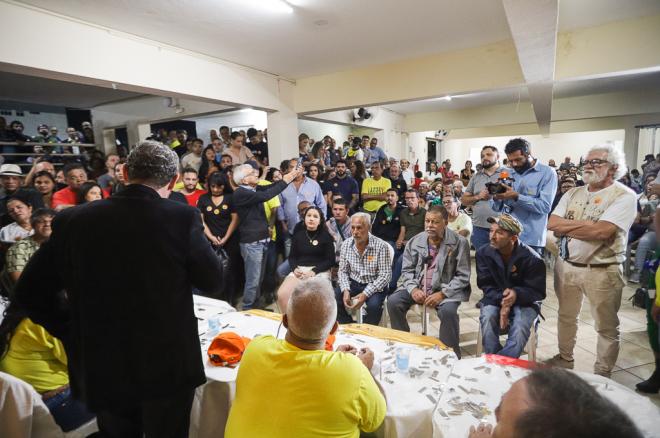 Nardyello e Juliano discursaram para apoiadores