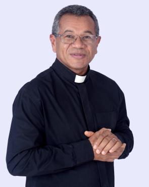 Padre Pascifal explica que em algumas paróquias a data será celebrada no domingo