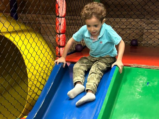 Davi Rodrigues tem apenas quatro anos de idade  