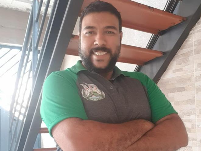 Felipe Silva é presidente da Associação dos Surdos de Ipatinga