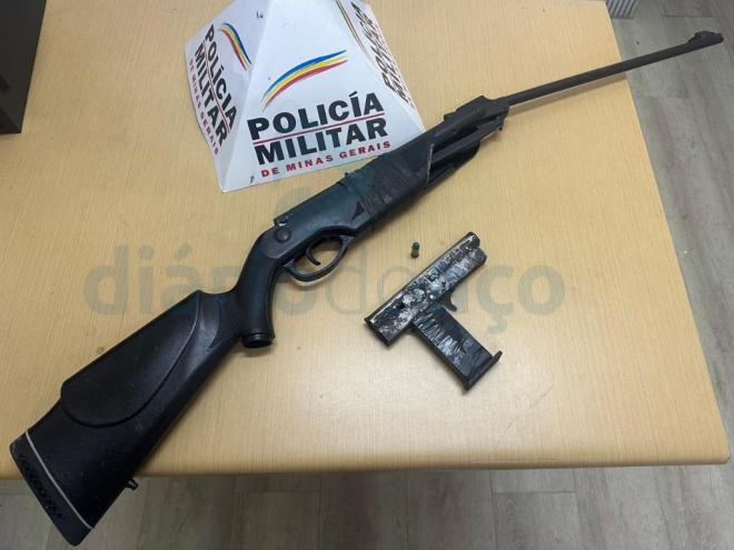 Armas improvisadas estavam em poder de dois adolescentes no Vale do Sol 