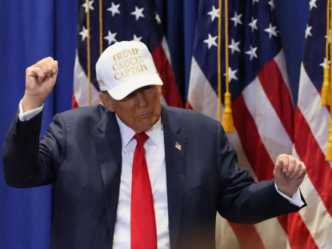 Trump ressaltou a vitória do Partido Republicano no Senado, que voltou a comandar a casa. ?Os EUA nos deu um mandato poderoso. Voltamos a controlar o senado?, disse ele, que ainda destacou a possibilidade de que mantenha o controle sobre a Câmara dos Deputados.