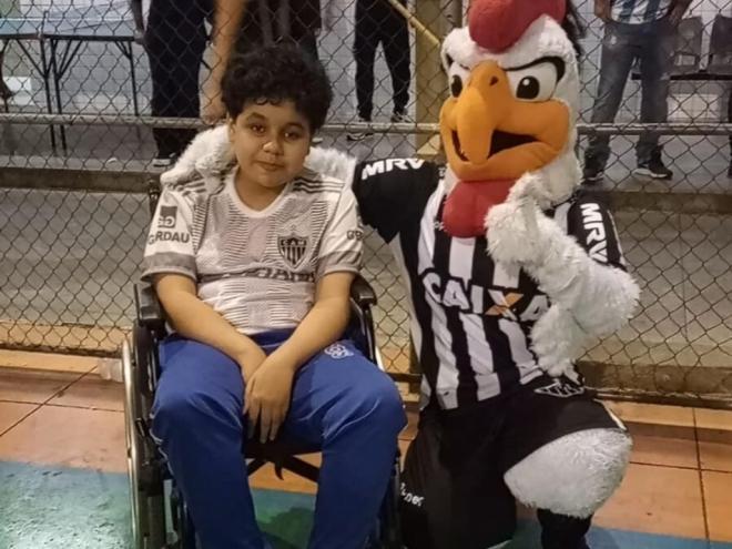 Hector Rafael mora com sua família no bairro Esperança, em Ipatinga