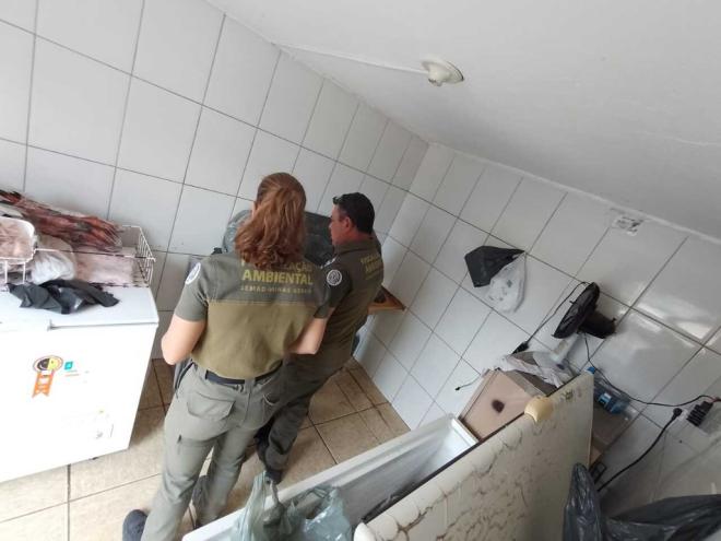 Pesca em desconformidade com a legislação pode resultar em prisão de até três anos 