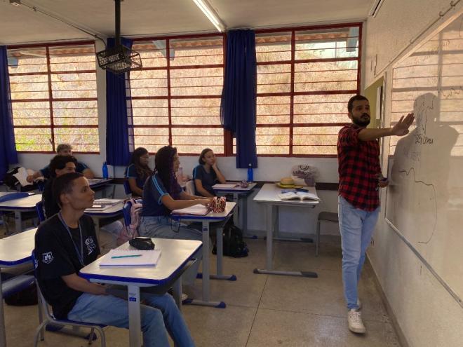 Servidores irão atuar na unidade central da SEE/MG, em Belo Horizonte, nas 47 Superintendências Regionais de Ensino e nas escolas estaduais