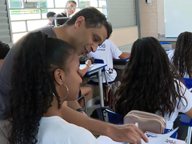 Projeto prevê a medida para escolas públicas e privadas