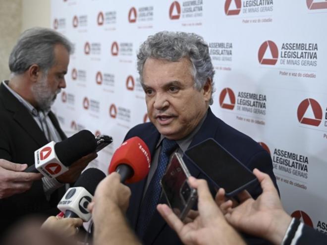 Deputado Alencar da Silveira Jr. é o autor da proposta votada pelo Plenário nesta quinta (12)