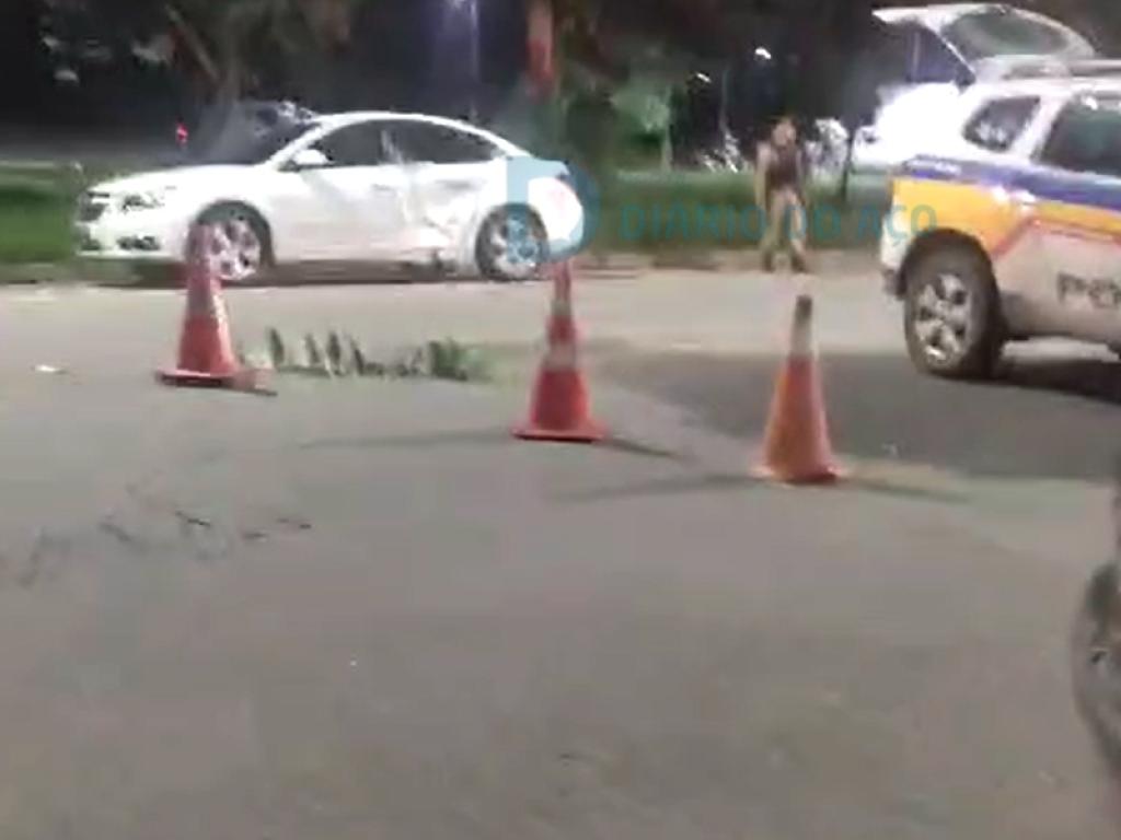 Motorista do carro envolvido no acidente aguardou, nas proximidades, a chegada da polícia, fez o teste do etilômetro e obteve resultado negativo