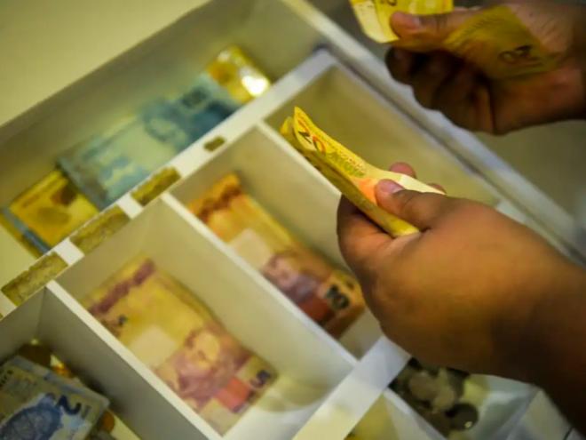 IPCA ficou 0,33 ponto percentual acima do teto em 2024